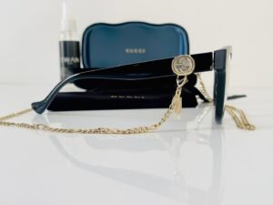 Opticien EWAN EYEWEAR