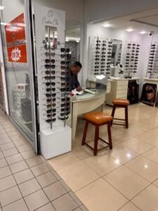 Au Champ d'Optique