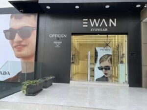 Opticien EWAN EYEWEAR