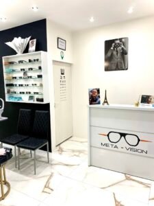 META - VISION Opticien Marrakech : Votre Destination pour des Lunettes Tendance et Services Optiques de Confiance