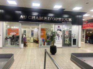 Au Champ d'Optique