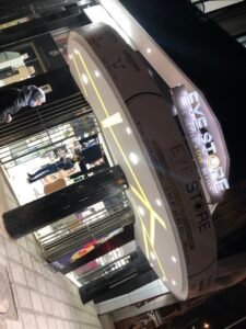 Eye store