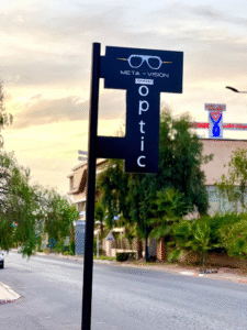 META - VISION Opticien Marrakech : Votre Destination pour des Lunettes Tendance et Services Optiques de Confiance