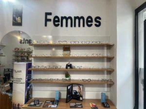 Opticienne Auga vision femme collection