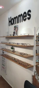 Opticienne Auga vision lentille