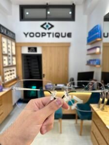 YOOPTIQUE