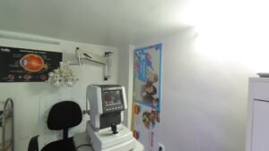 LOOK OPTIC OPTICIEN SALE