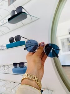 Samia Optic : Opticienne
