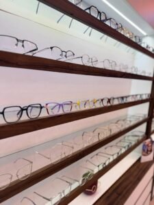 Al-Zahrae Optique : Opticienne
