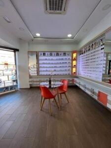  Optométriste & Contactologue