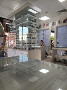 Y&F Optique